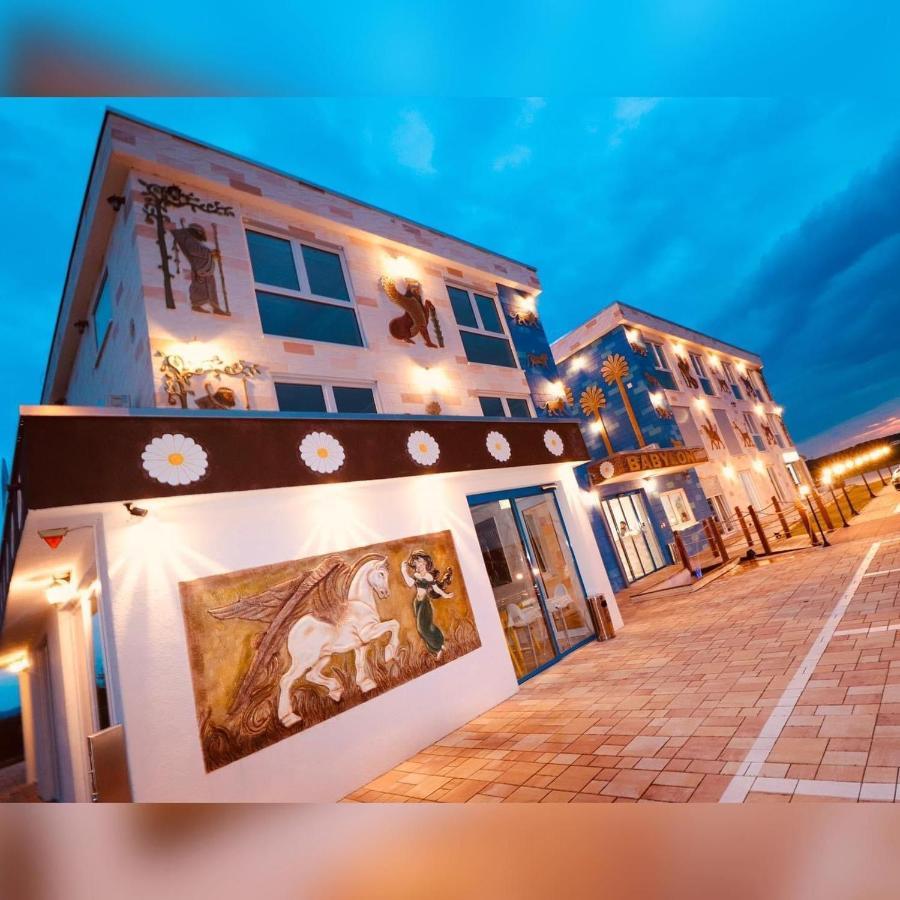 Hotel Babylon Am Europa-Park Ringsheim Exterior foto